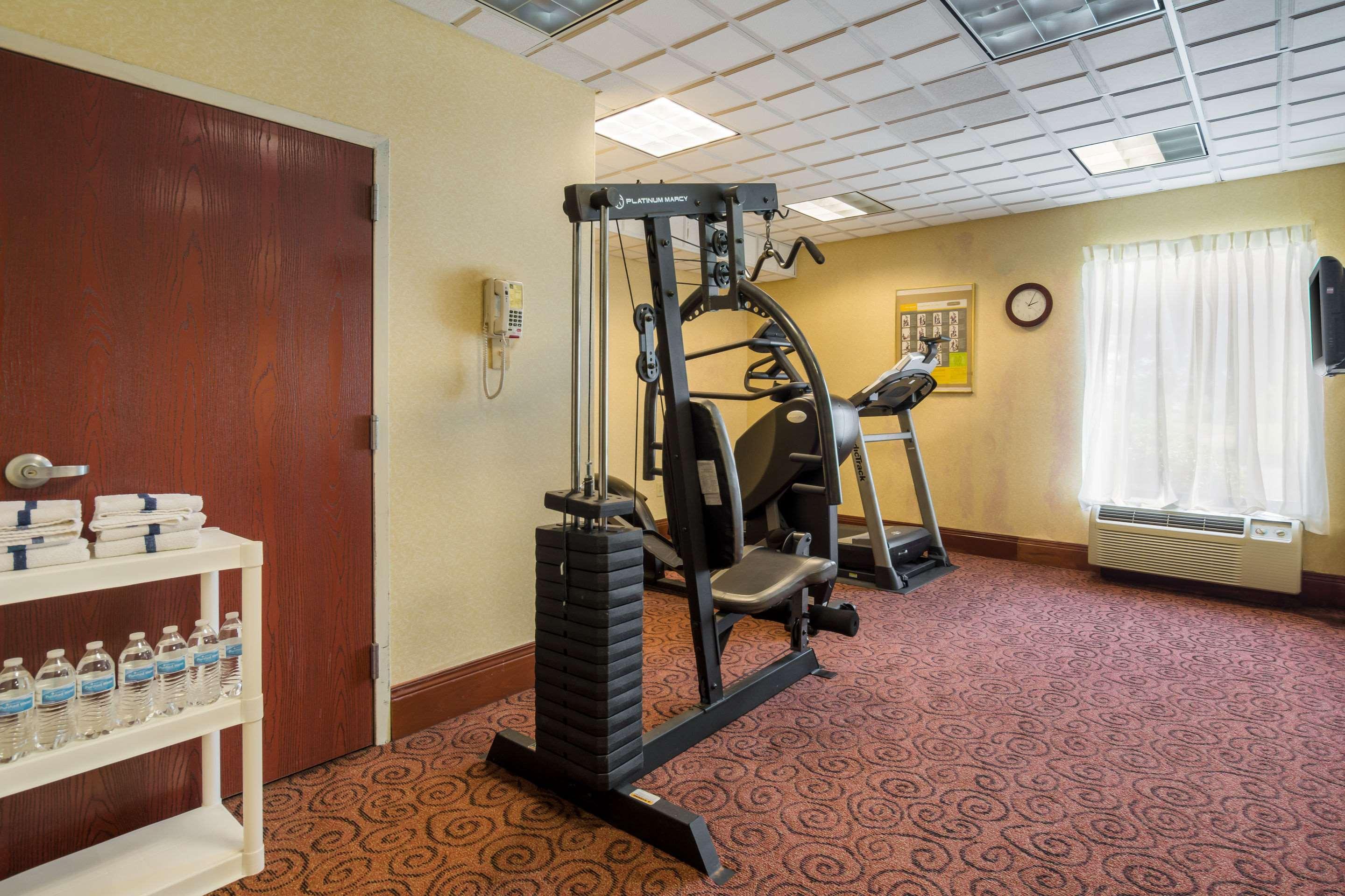 Quality Inn & Suites Sellersburg Kültér fotó