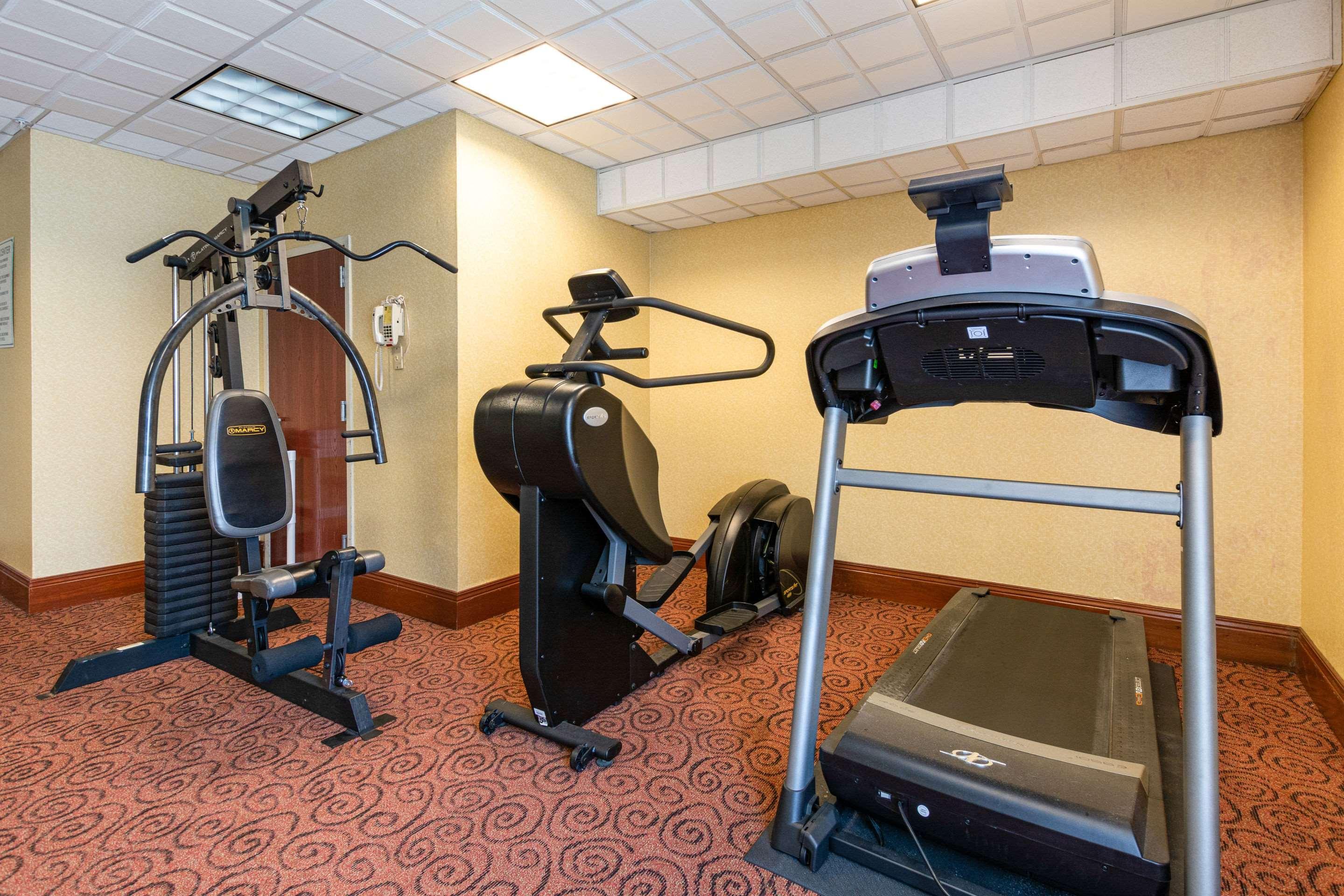 Quality Inn & Suites Sellersburg Kültér fotó